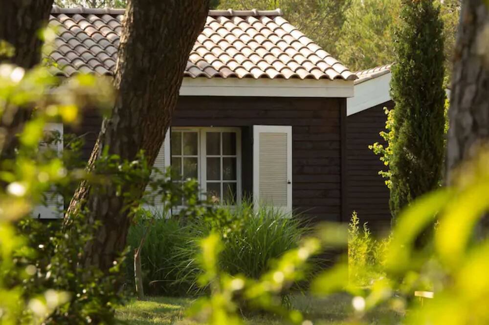 Photo of Outdoor in Aubais