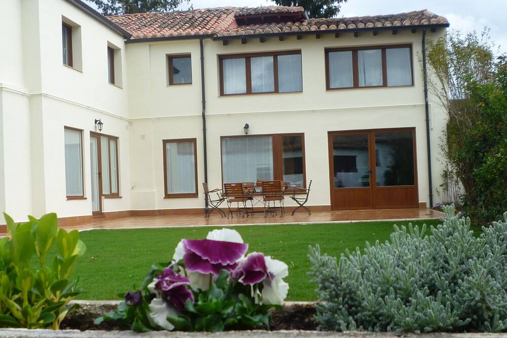Photo of Outdoor in Burgos