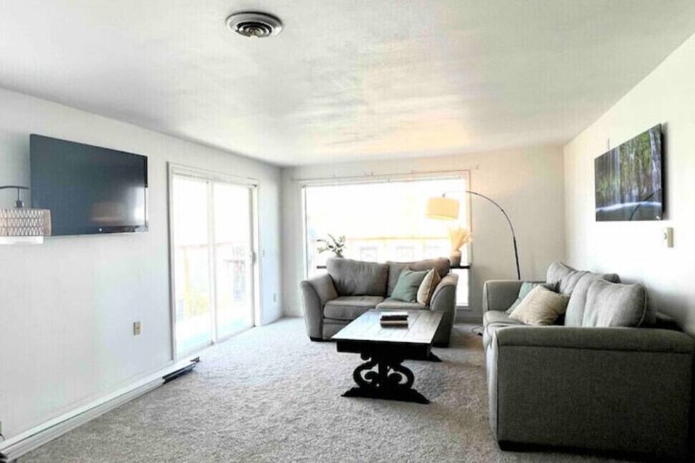 Photo of Livingroom in Soap Lake