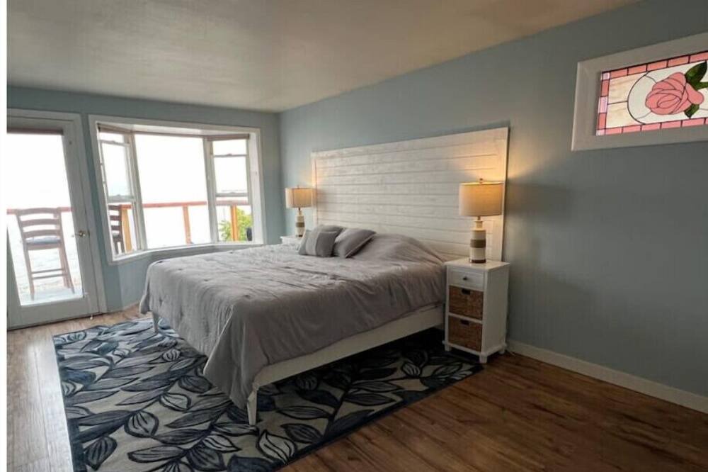Photo of Bedroom in Soap Lake