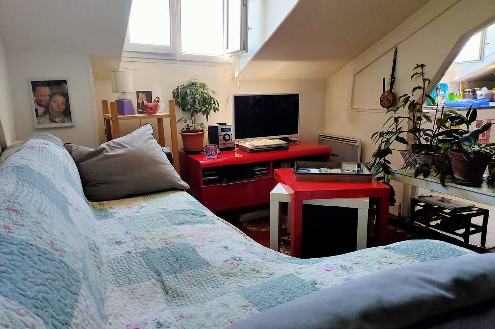 Photo of Bedroom in Clichy