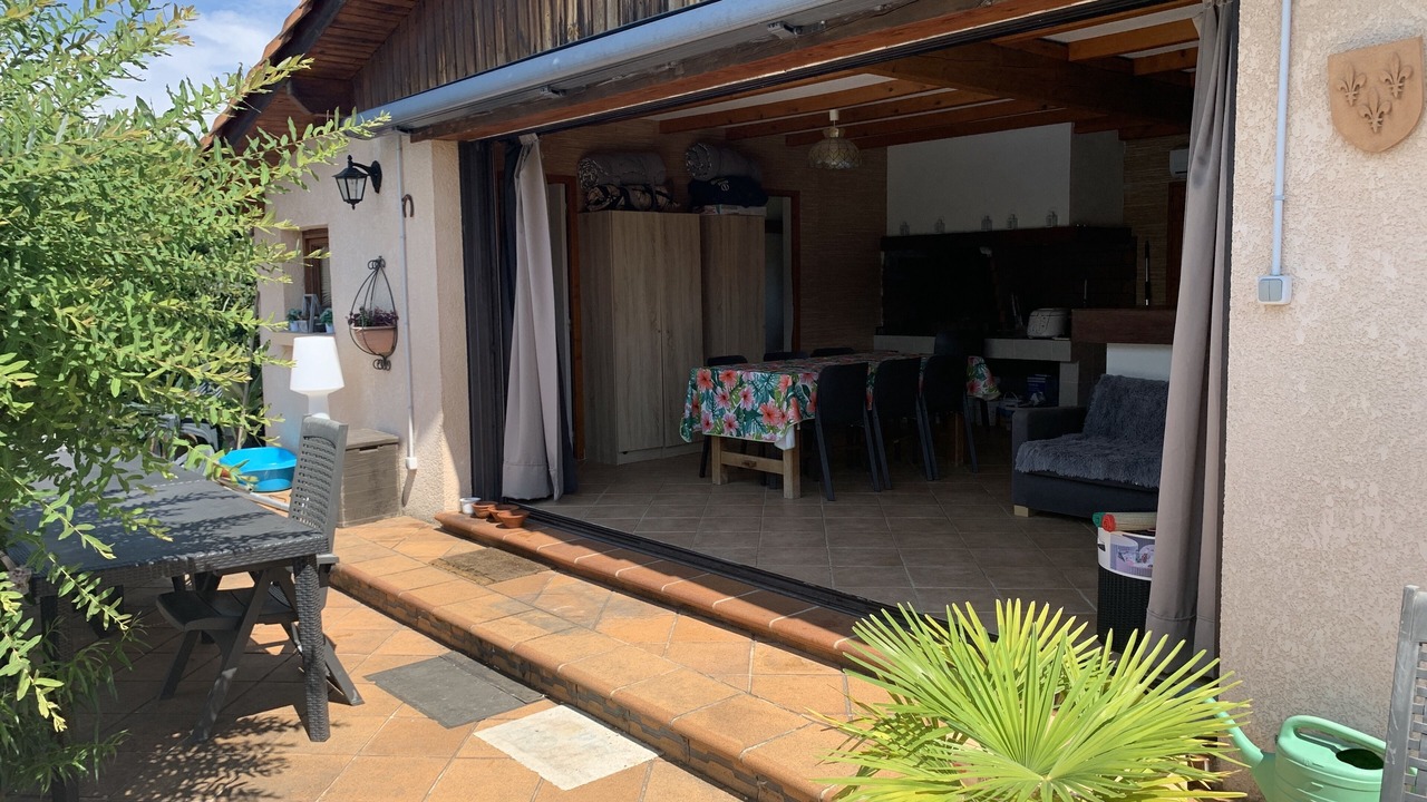 Photo of Patio Balcony in Crampagna