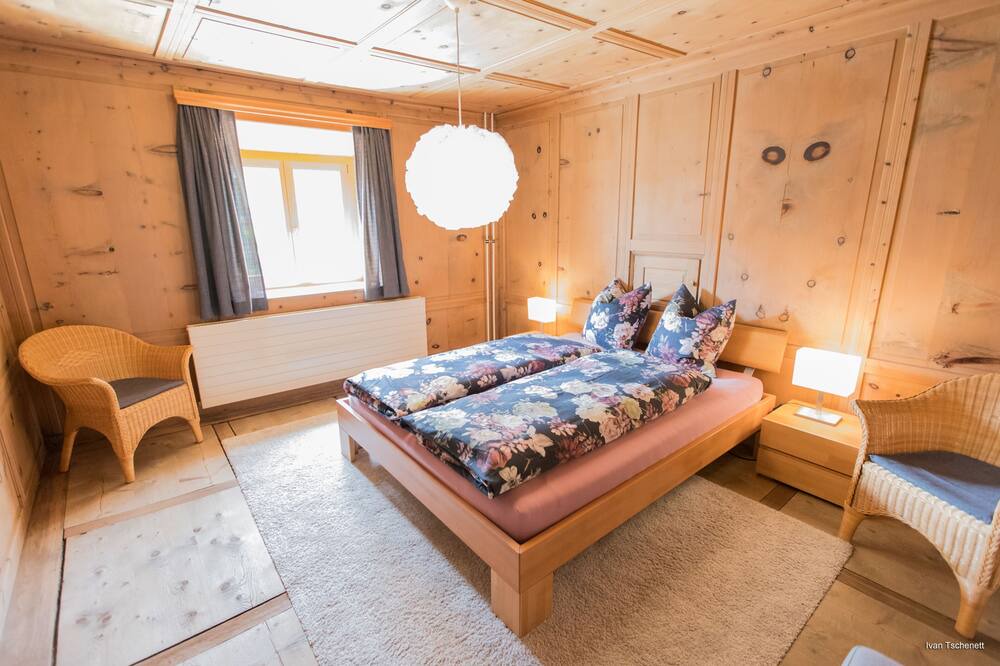 Photo of Bedroom in Val Muestair