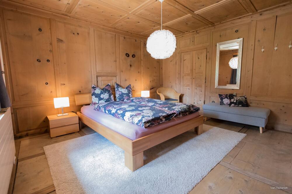 Photo of Bedroom in Val Muestair