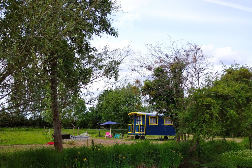 Photo of Outdoor in Le Vieil-Bauge