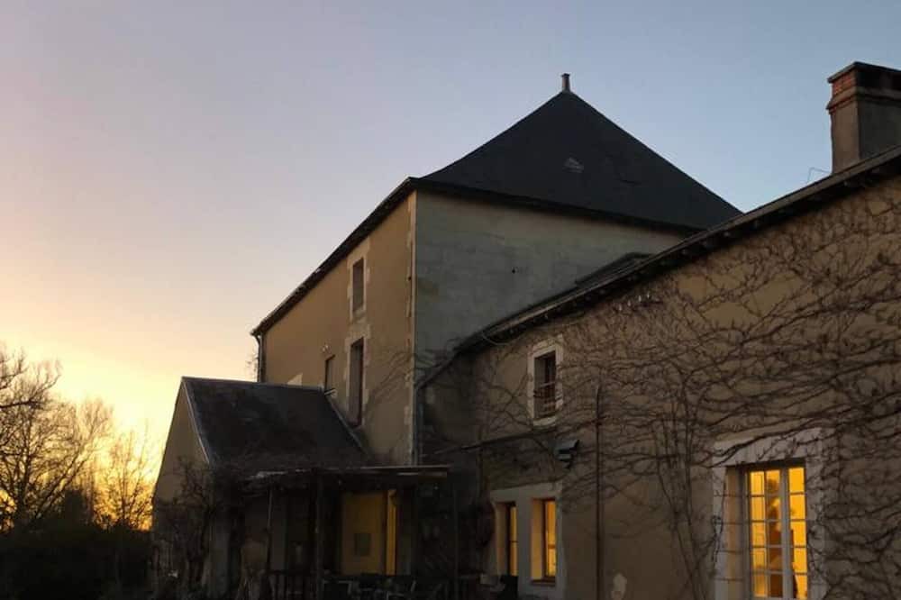 Photo of Outdoor in Le Vieil-Bauge