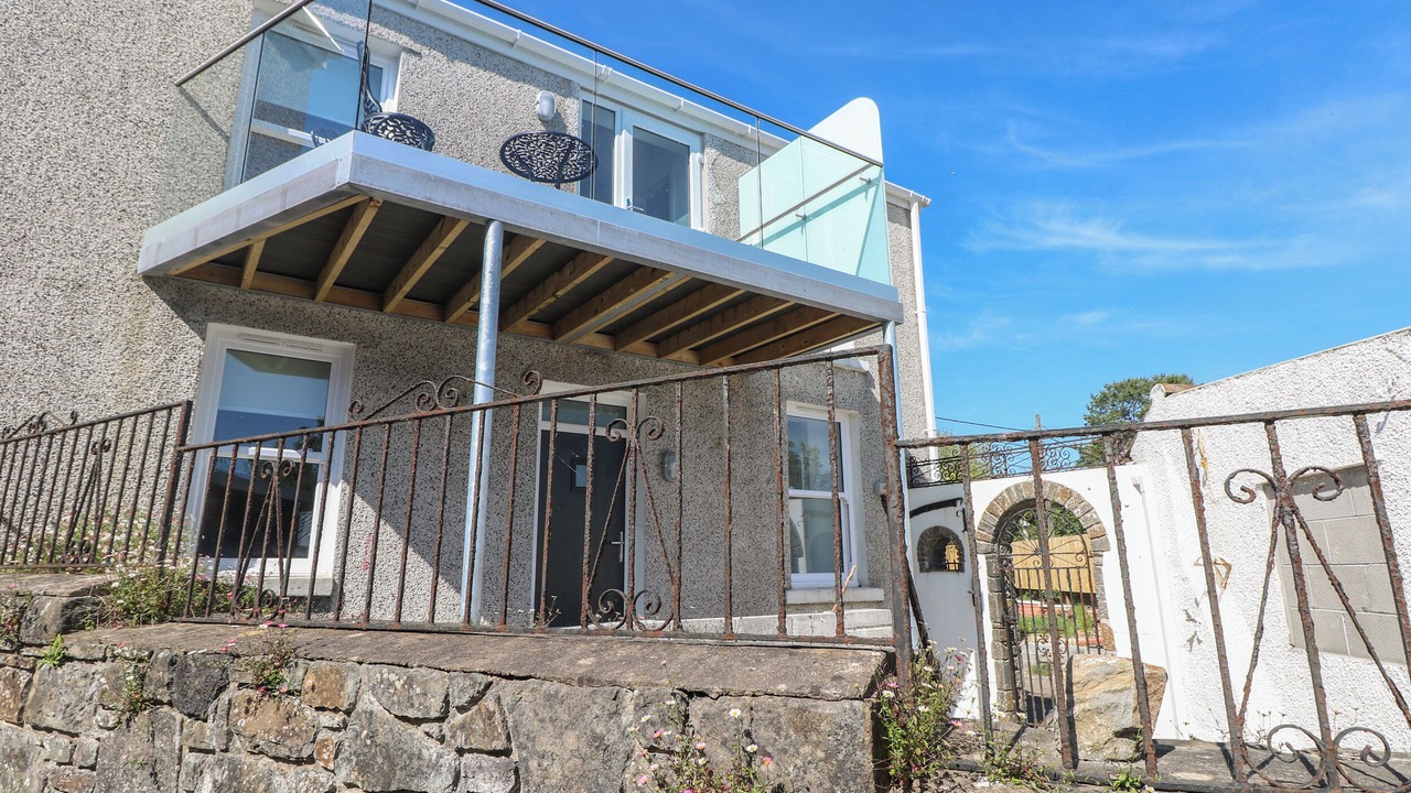 Photo of Outdoor in Pen-clawdd