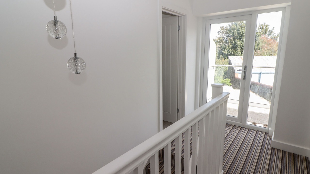 Photo of Others in Pen-clawdd