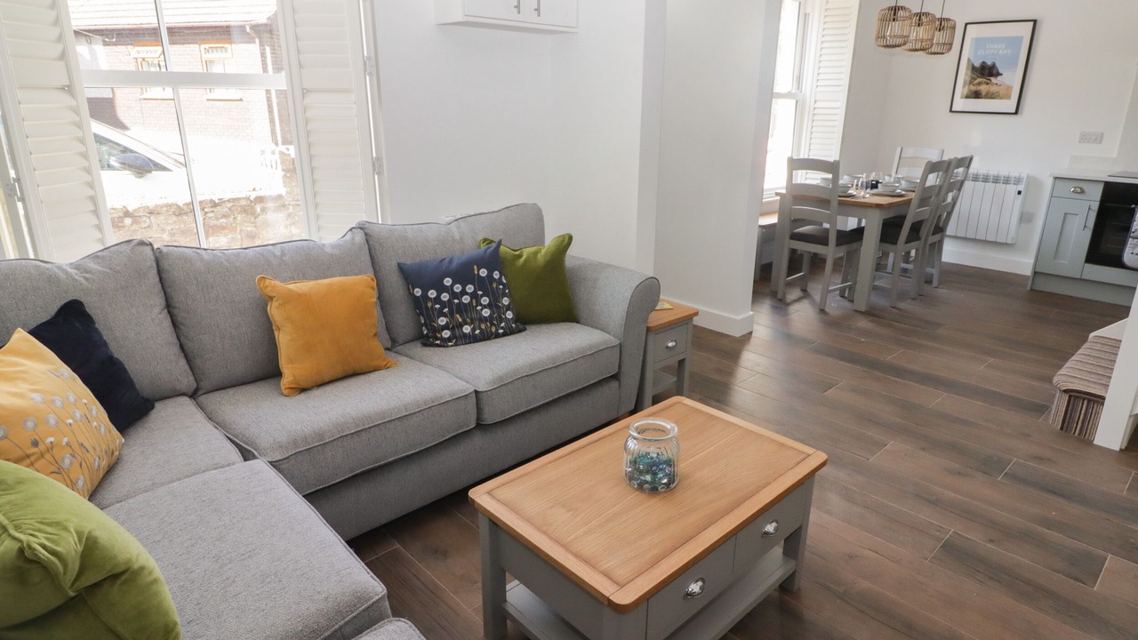 Photo of Livingroom in Pen-clawdd