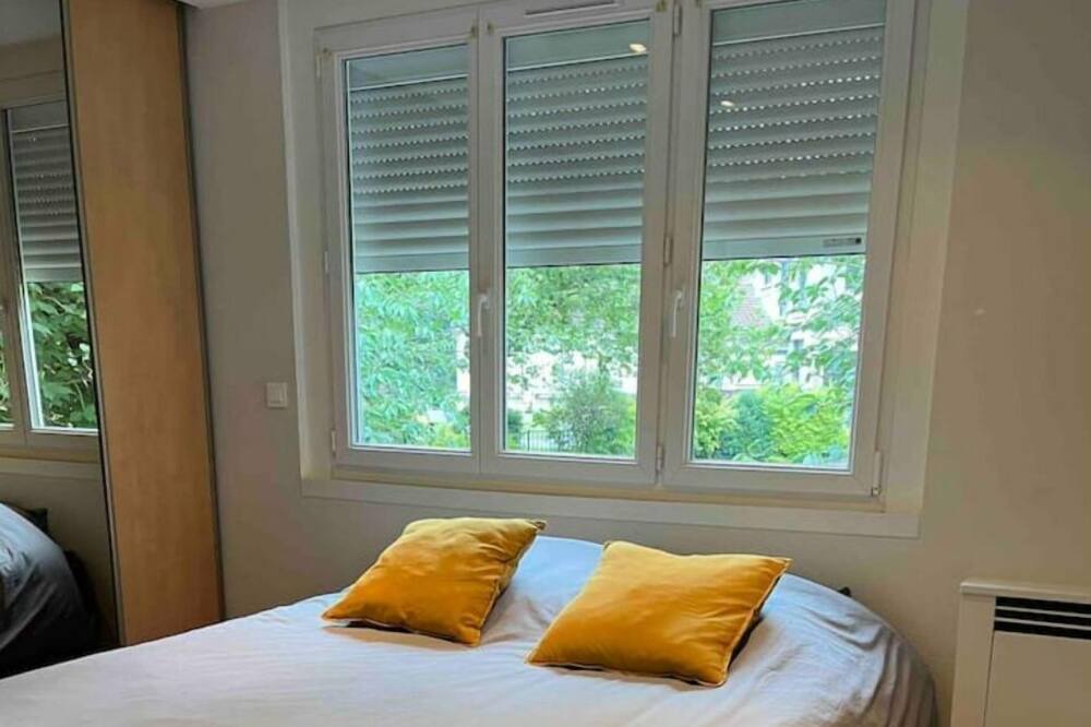 Photo of Bedroom in Le Grand-Quevilly