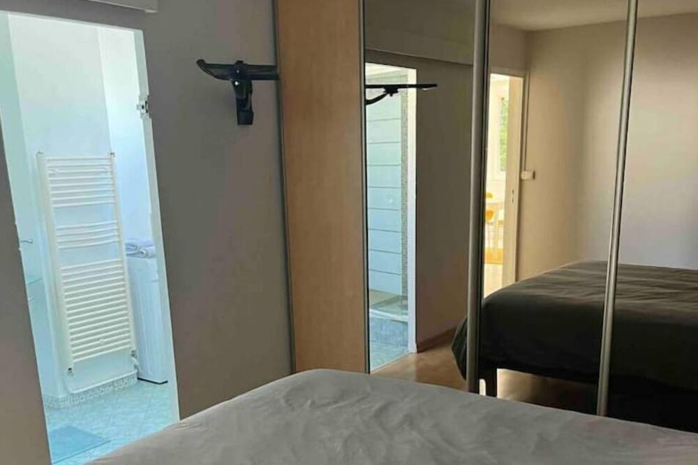 Photo of Bedroom in Le Grand-Quevilly