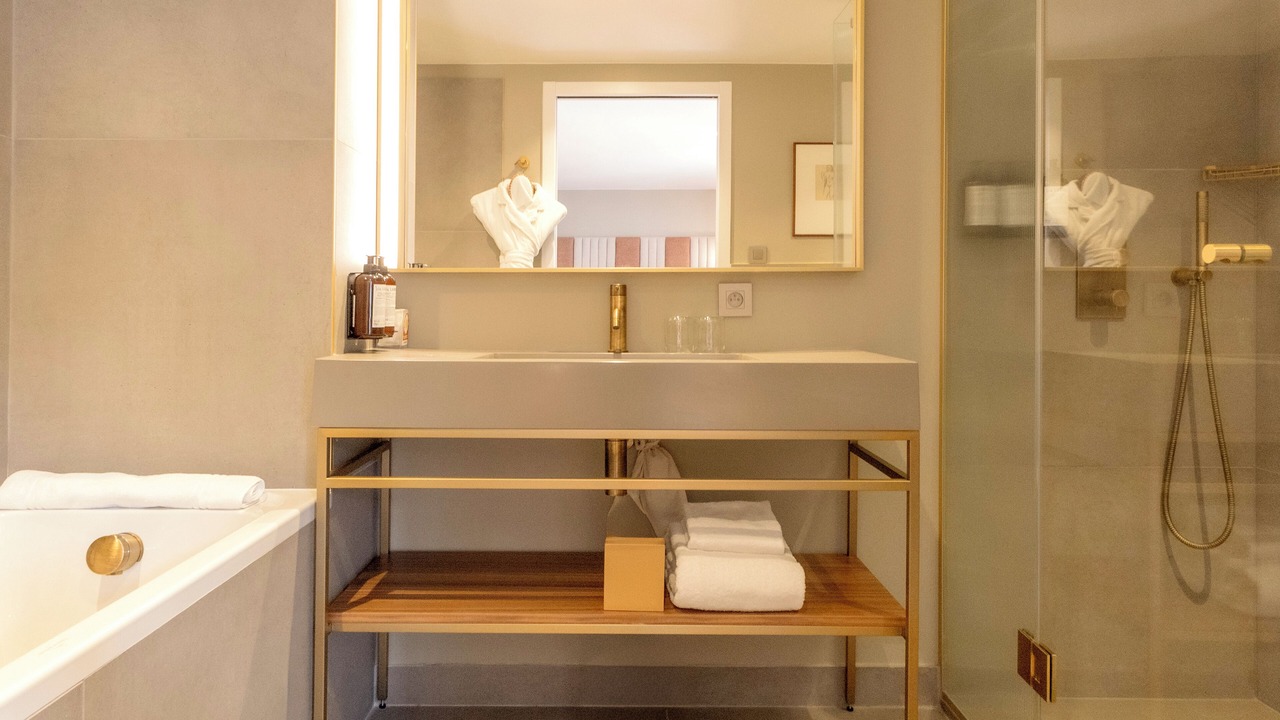 Photo of Bathroom in Saint-Victor