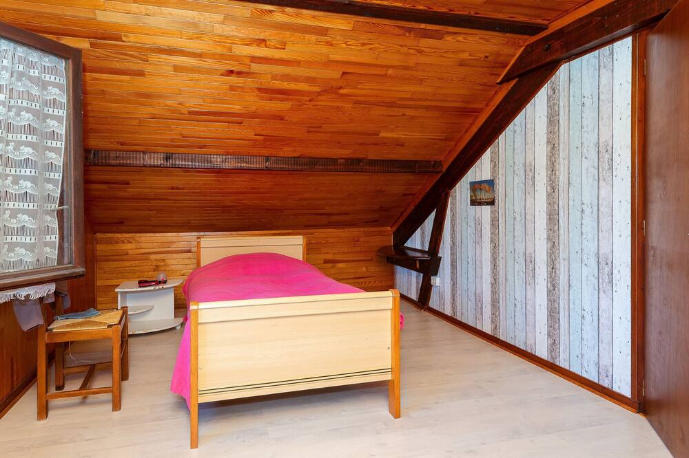 Photo of Bedroom in Lepin-le-Lac