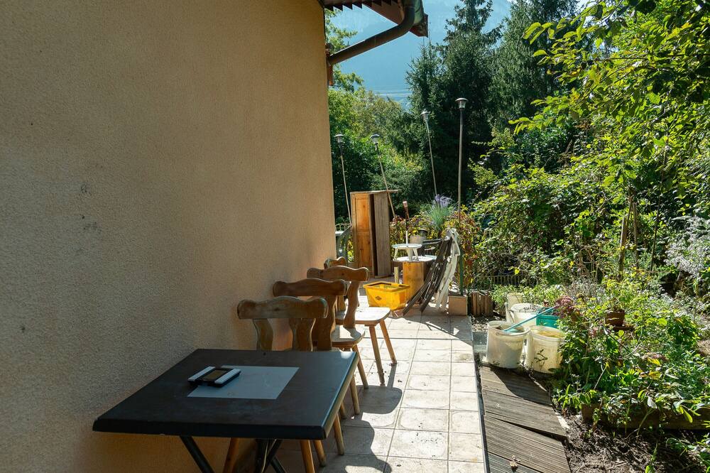 Photo of Outdoor in Lepin-le-Lac