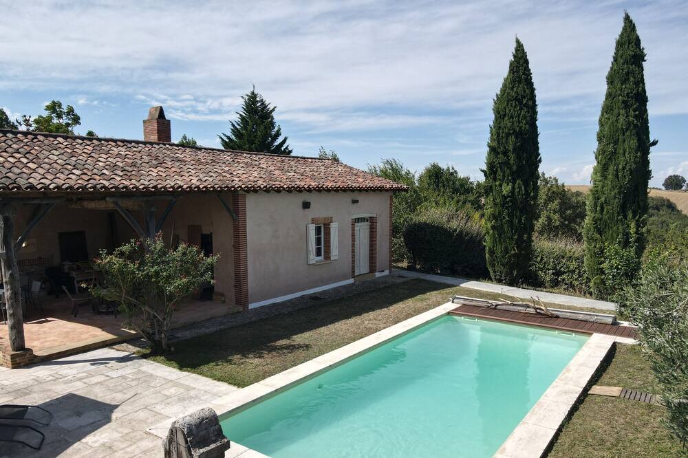 Photo of Outdoor in Lacaugne