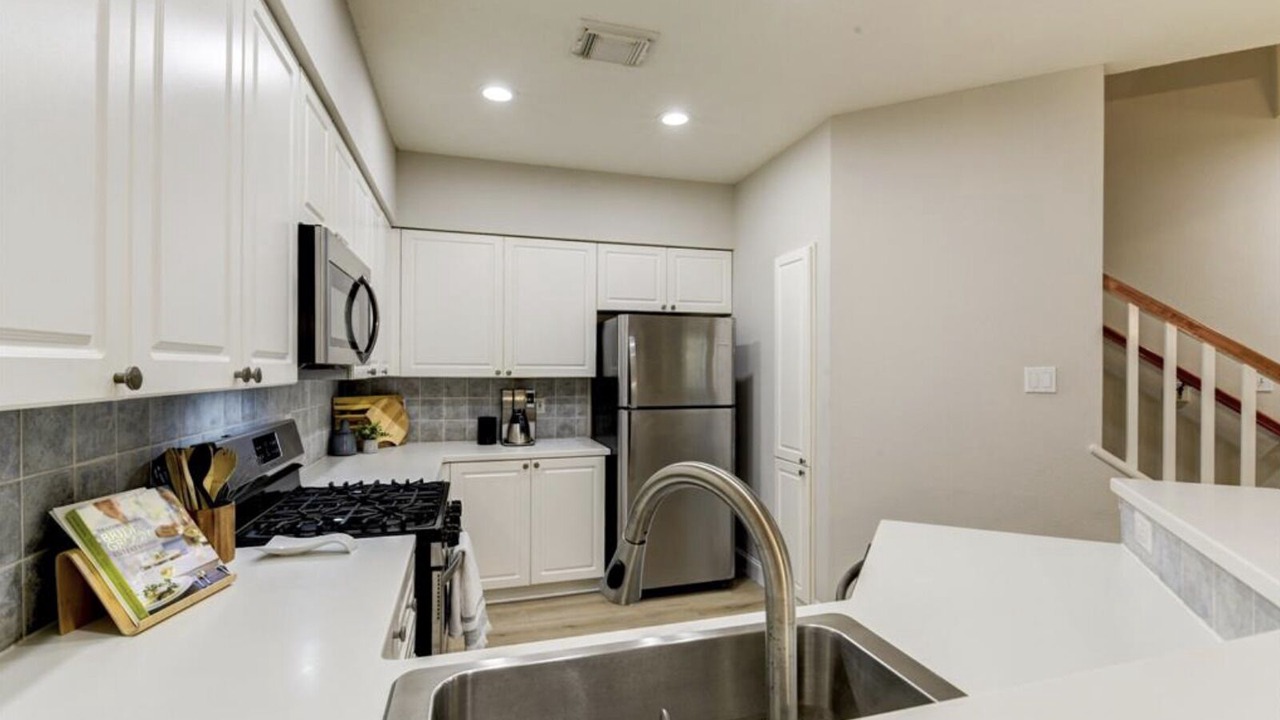 Photo of Kitchen in Alden Bridge