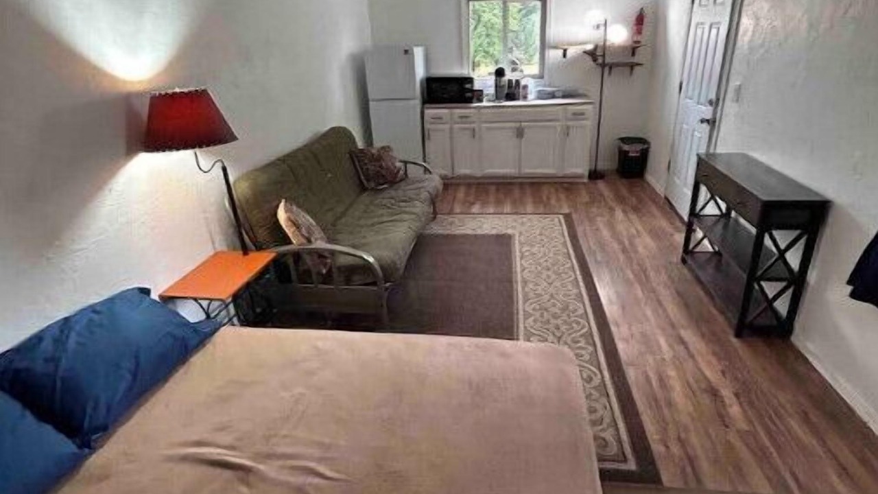 Photo of Others in Elkton