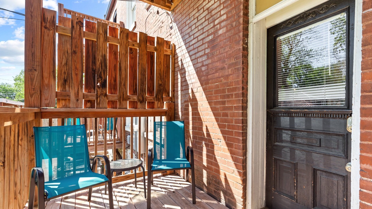Photo of Outdoor in Shaw
