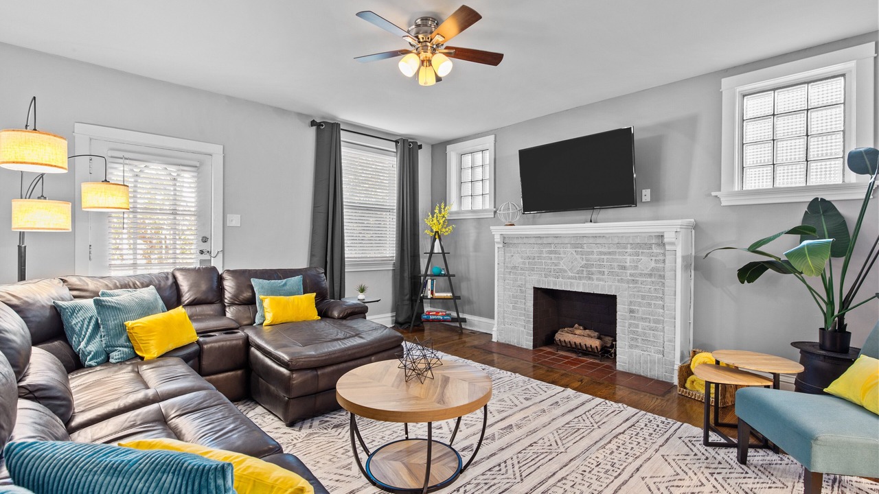 Photo of Livingroom in Southwest Garden