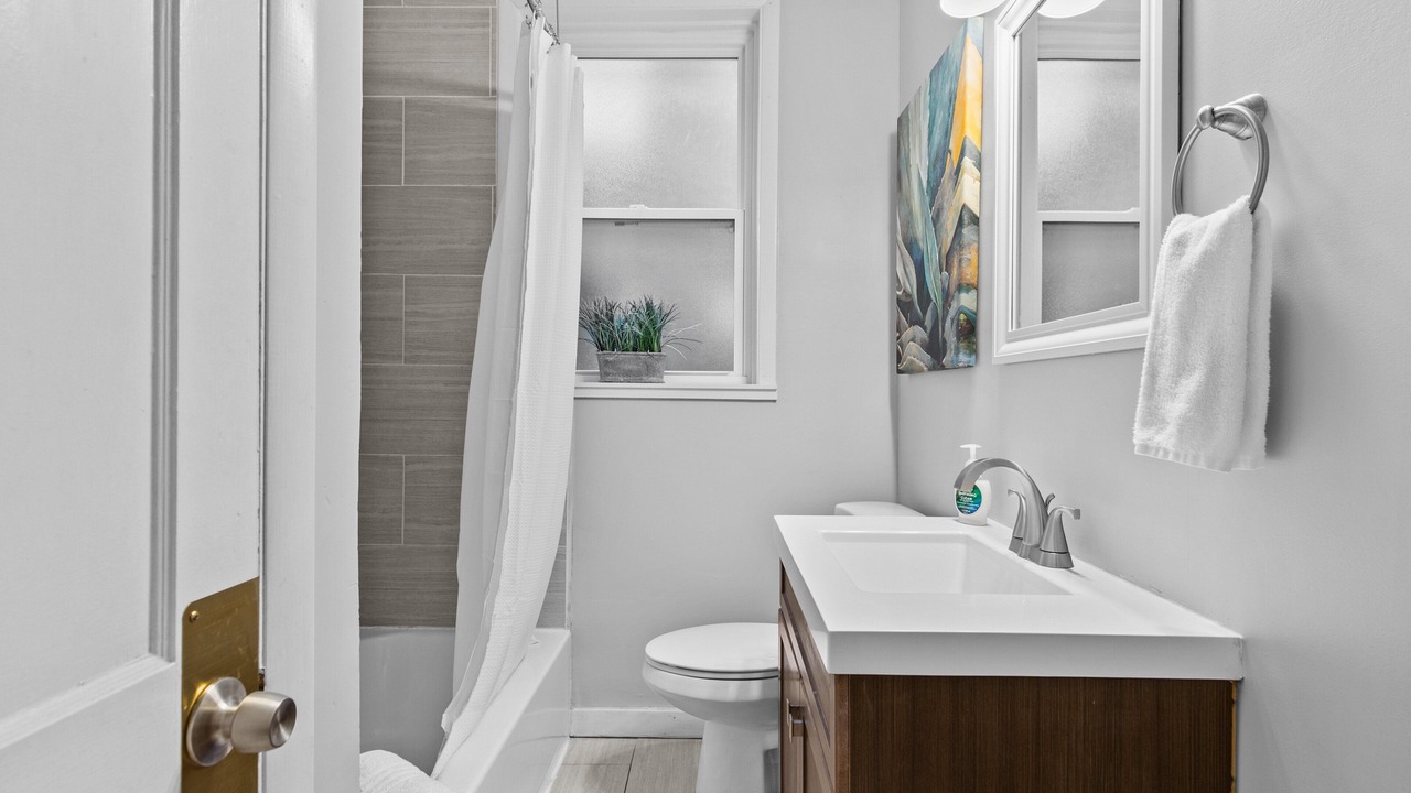 Photo of Bathroom in Southwest Garden