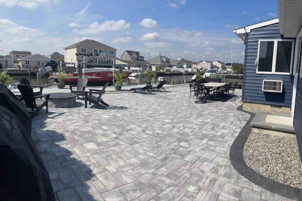 Photo of Patio Balcony in Osbornsville