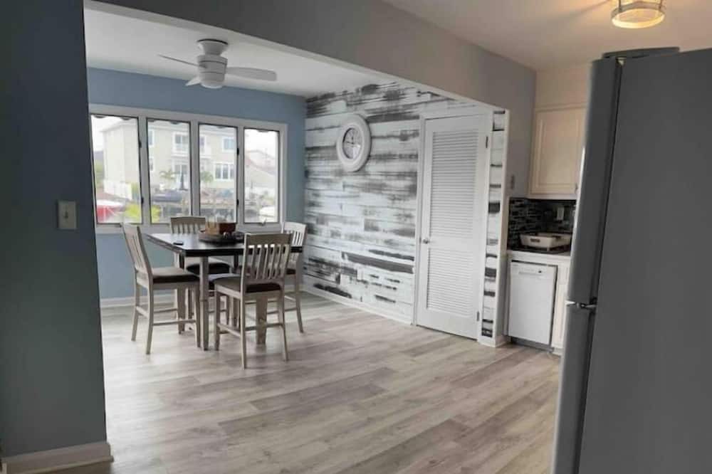 Photo of Kitchen in Osbornsville