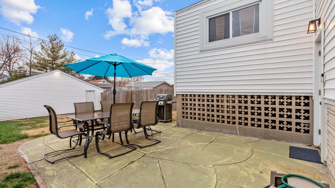 Photo of Patio Balcony in St. Louis