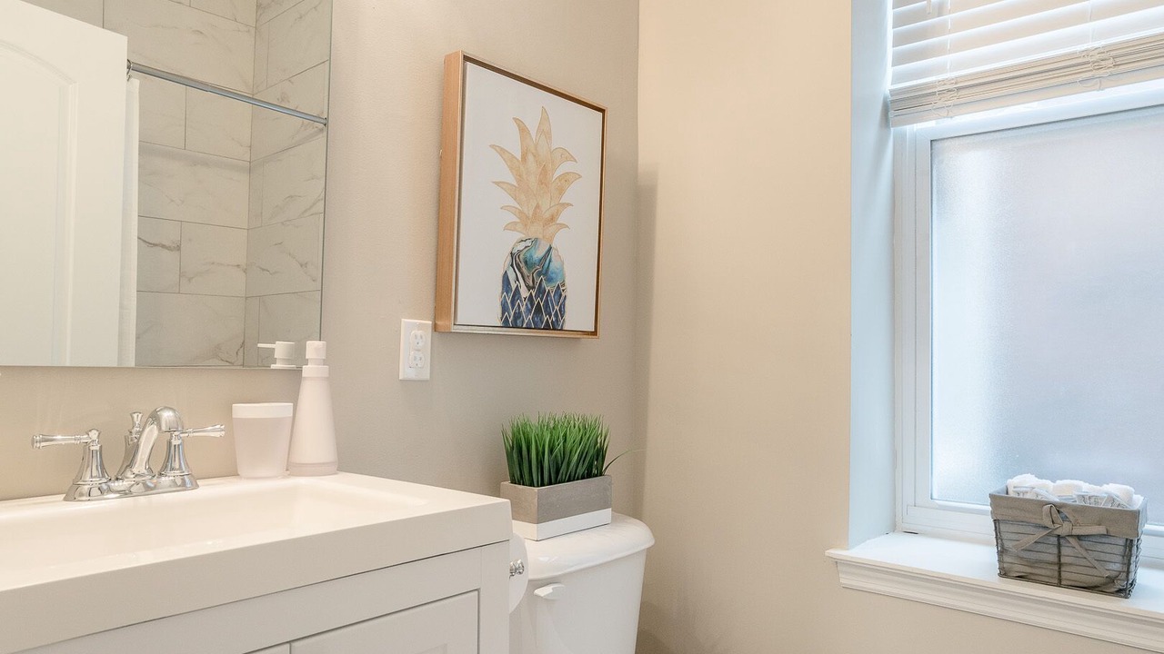 Photo of Bathroom in Benton Park