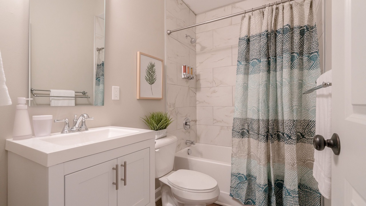 Photo of Bathroom in Benton Park