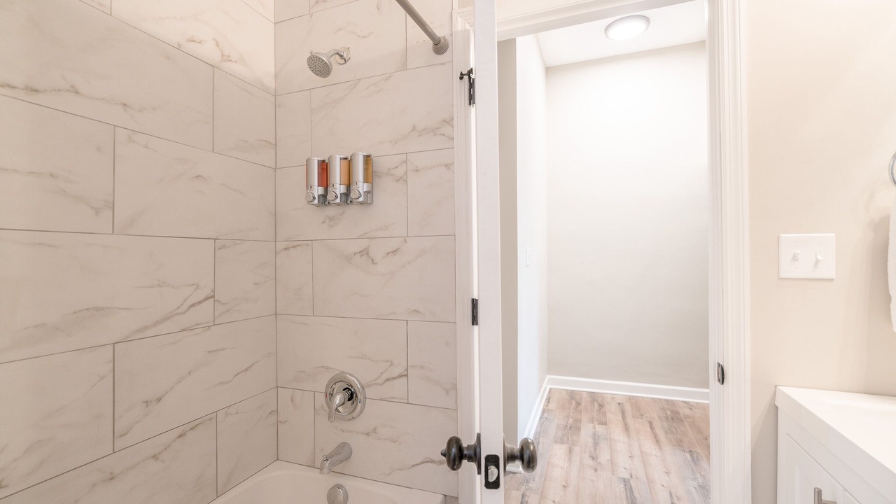 Photo of Bathroom in Benton Park