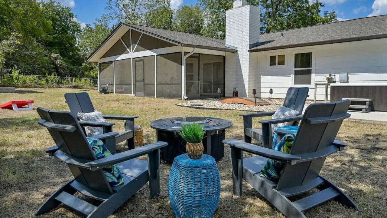 Photo of Outdoor in San Leanna