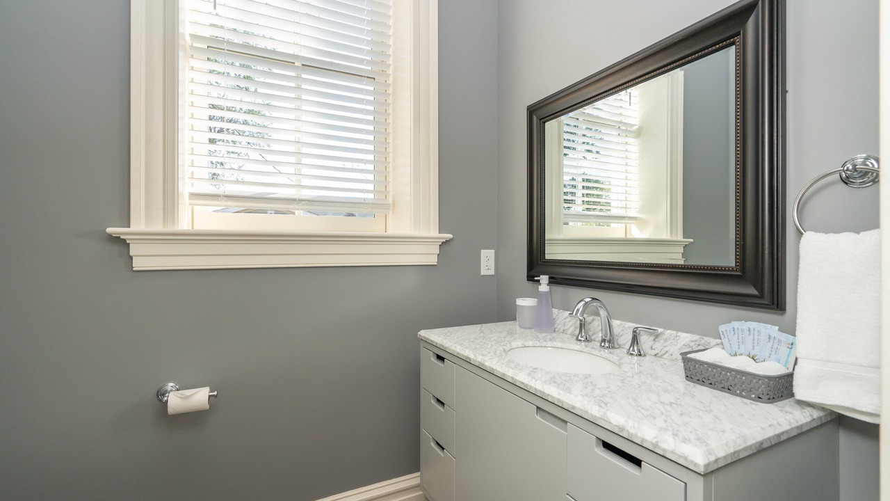 Photo of Bathroom in St. Louis