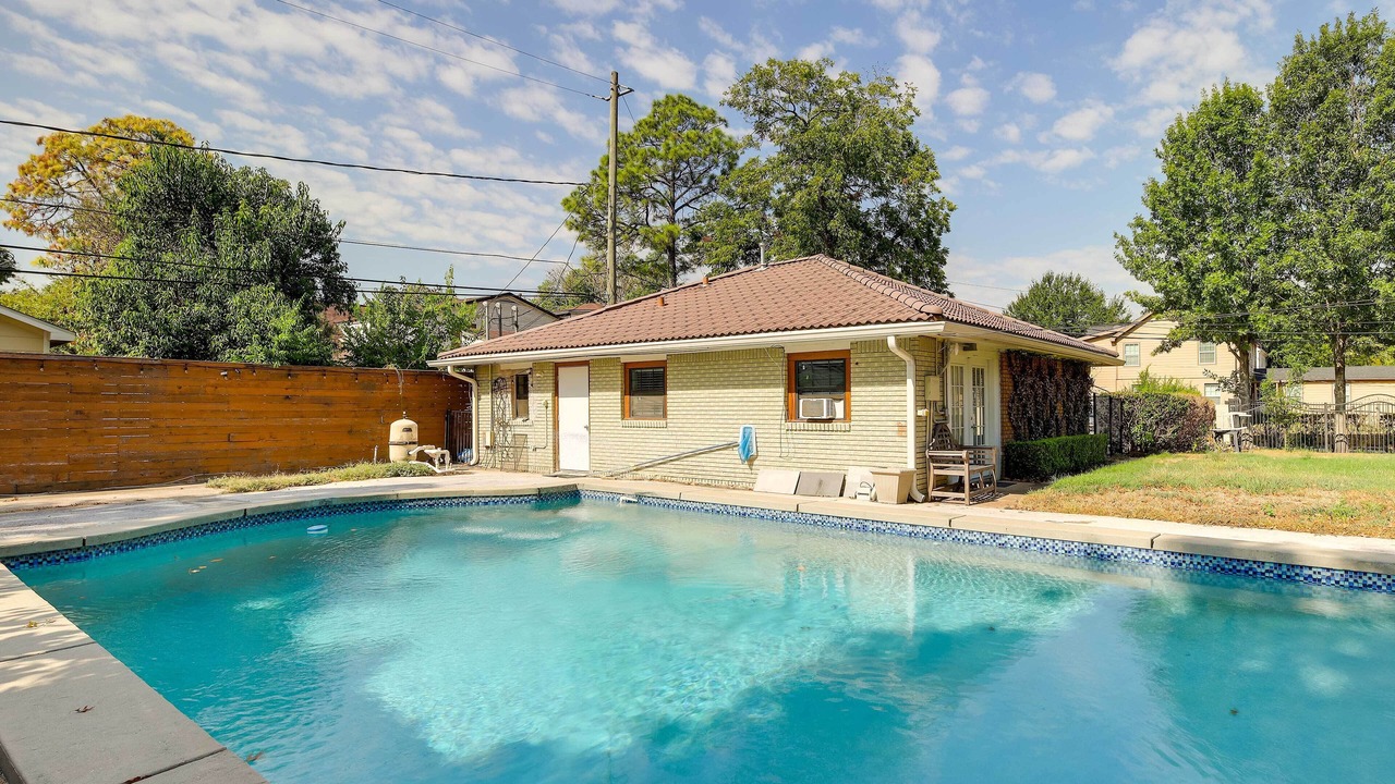 Photo of Outdoor in Riverside Terrace