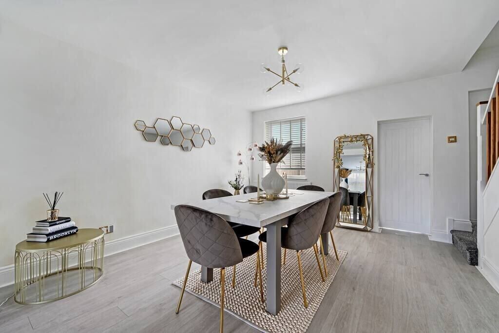 Photo of Others in Walkden