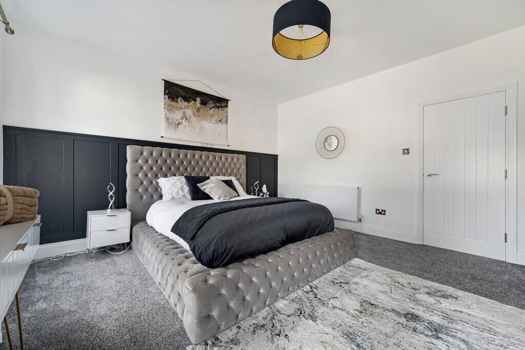 Photo of Others in Walkden