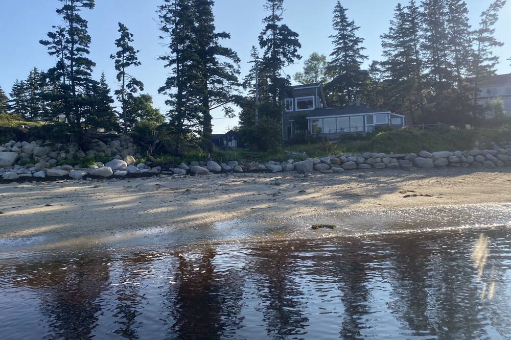 Photo of Others in Boutiliers Point