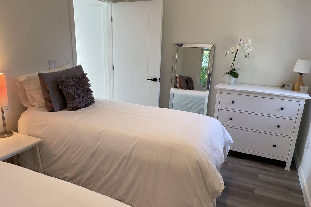 Photo of Bedroom in Boutiliers Point