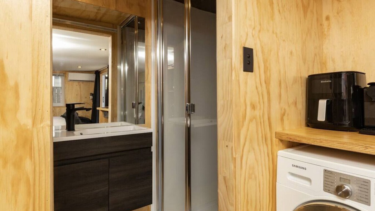 Photo of Others in Mount Roskill