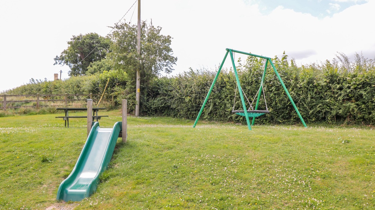 Photo of Others in Teigngrace