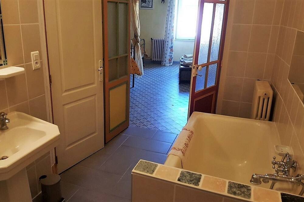 Photo of Bathroom in Ferrals-les-Corbieres