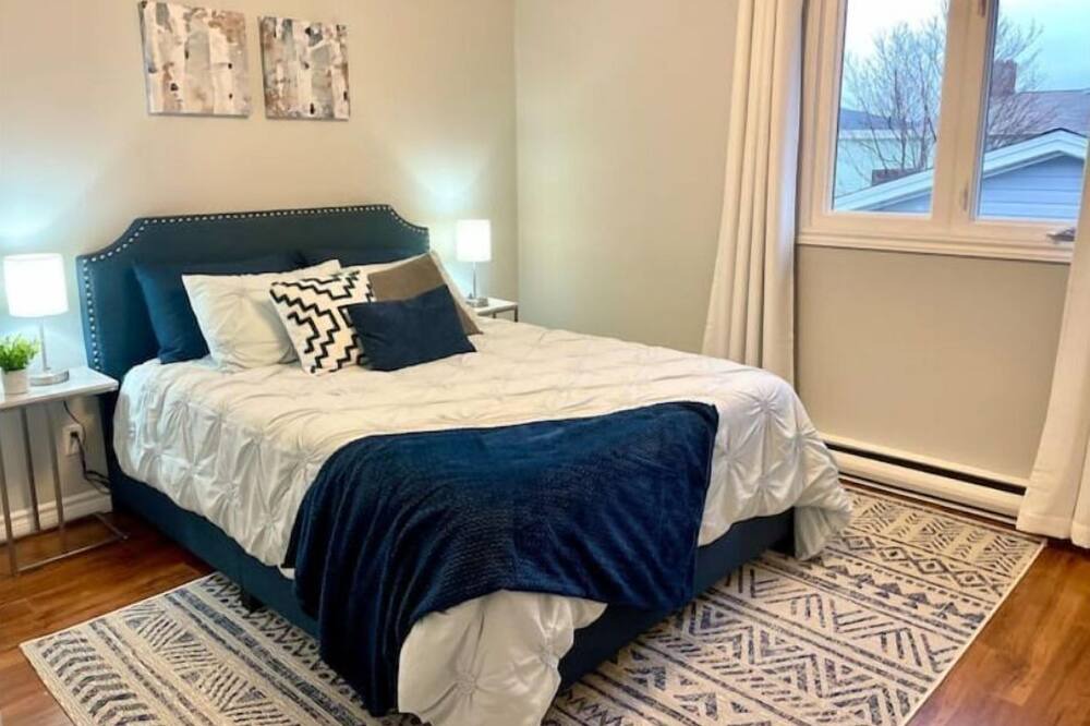 Photo of Bedroom in Terra Nova