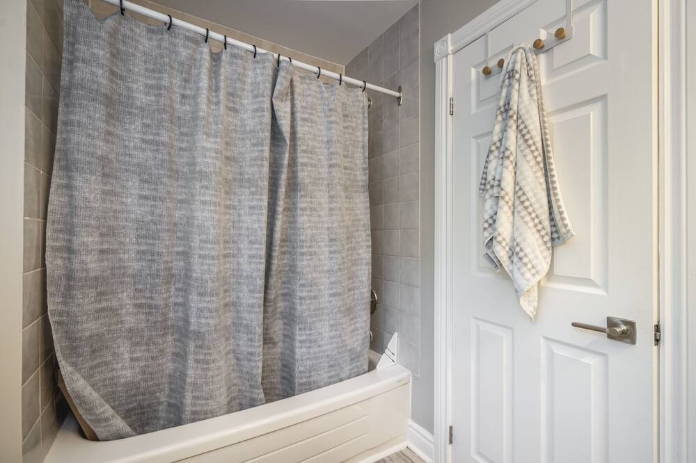 Photo of Bathroom in Severn Bridge