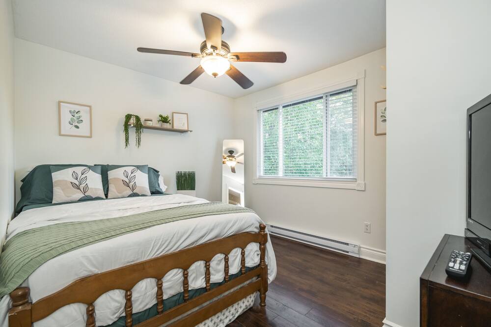 Photo of Bedroom in Severn Bridge