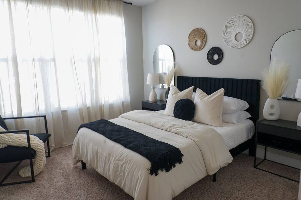 Photo of Bedroom in College Station