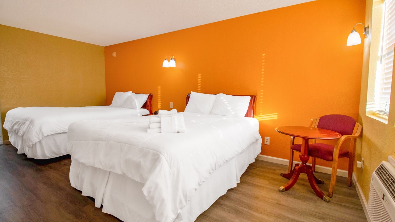 Photo of Bedroom in Seiling