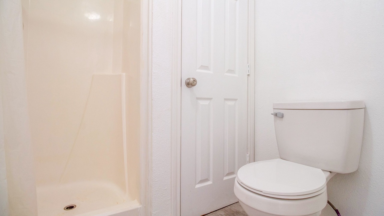 Photo of Bathroom in Seiling