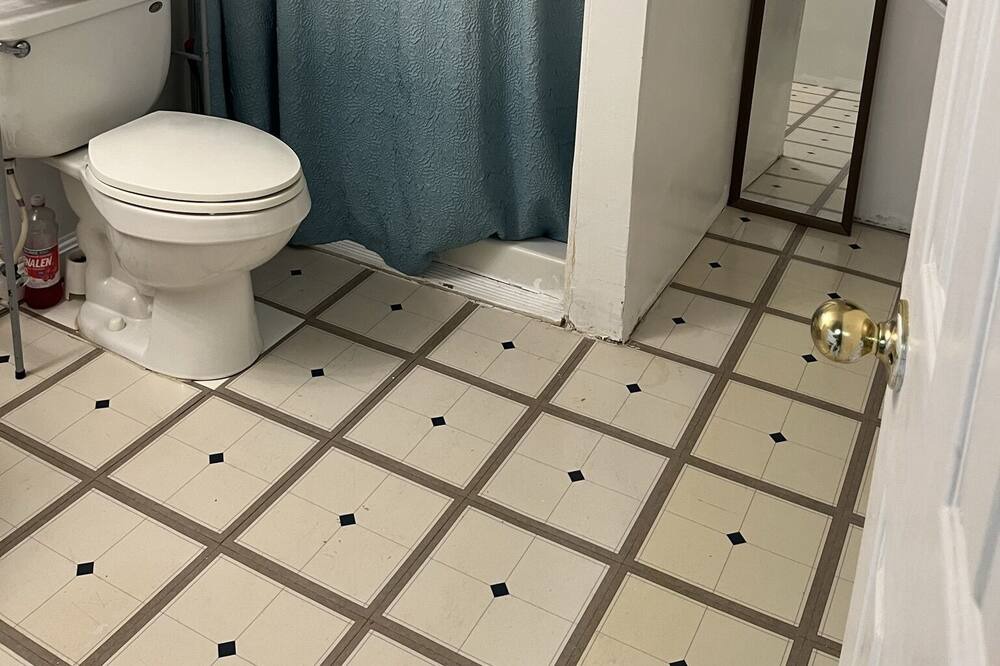 Photo of Bathroom in Clinton