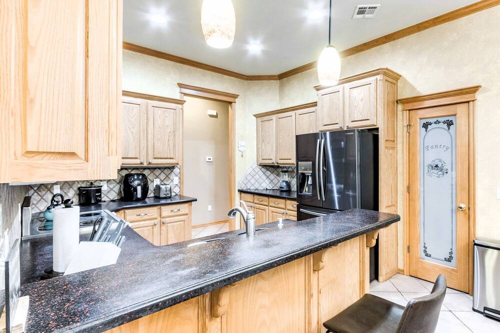 Photo of Kitchen in Del City