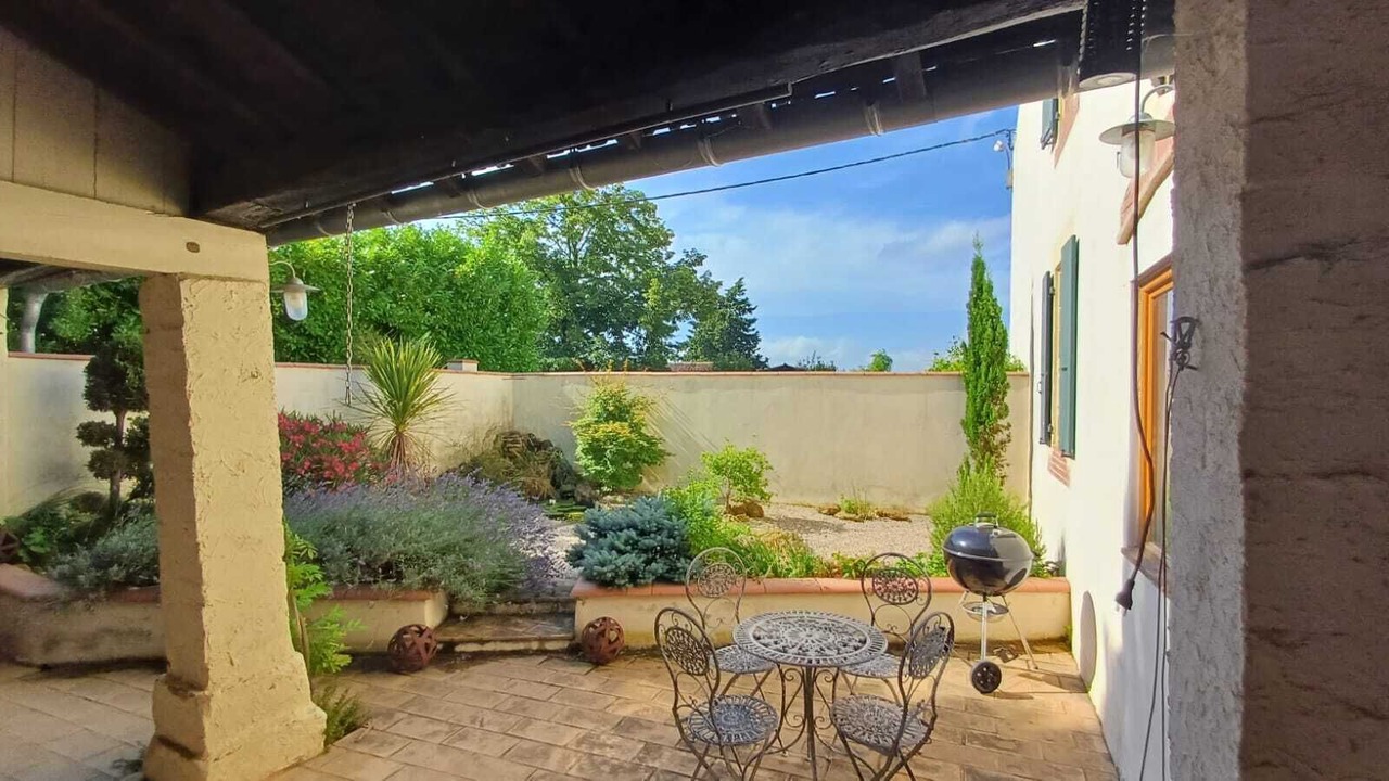 Photo of Patio Balcony in Pech-Luna