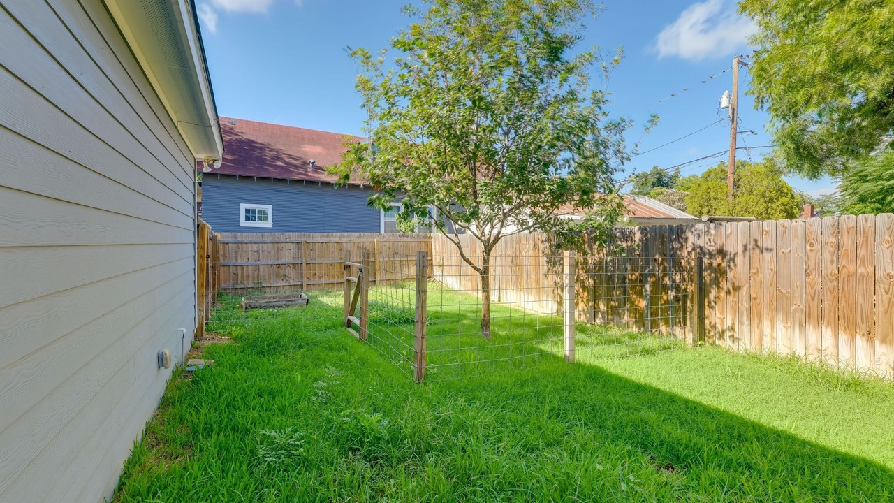 Photo of Outdoor in Eastside Promise Neighborhood